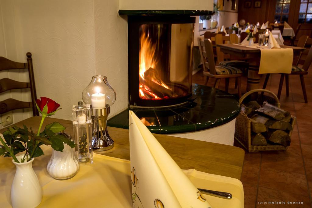 Hotel-Restaurant-Haus Berger 비에르센 외부 사진